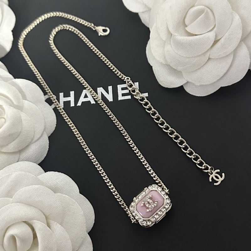 Ch*el brooches